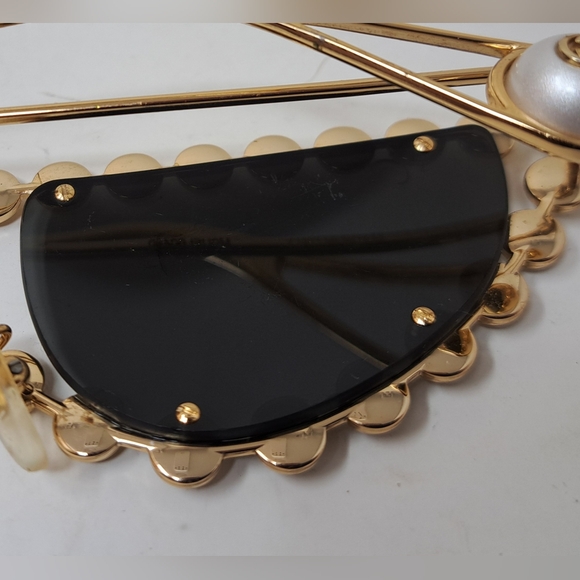 Gucci Hollywood Forever Sunglasses Crystals Gold Cat Eye GG0364S 002 53-18-140 - Picture 14 of 15